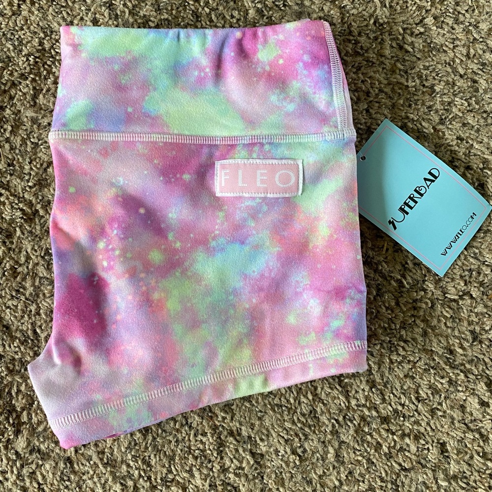 Fleo vibrant fantasy NWT